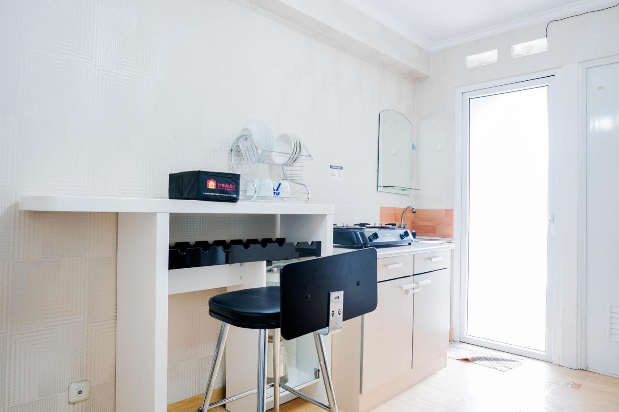 And Spacious 2br Pramuka By Travelio Jakarta